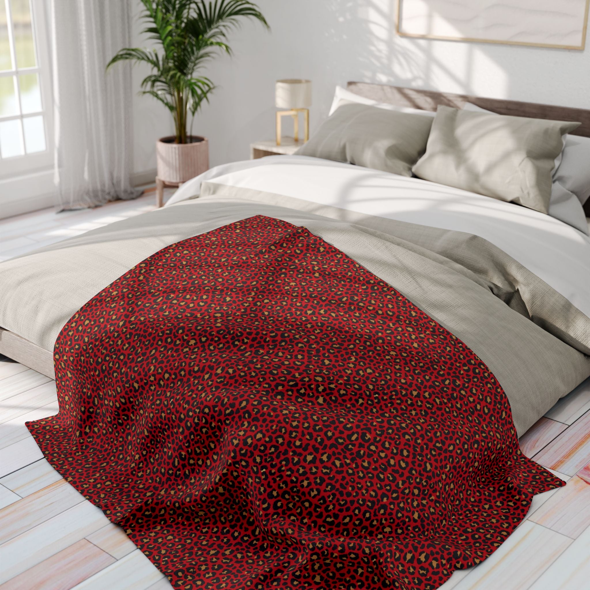 Spicy Kitty - Scarlet - Cozy Arctic Fleece Blanket - Festive Holiday Throw