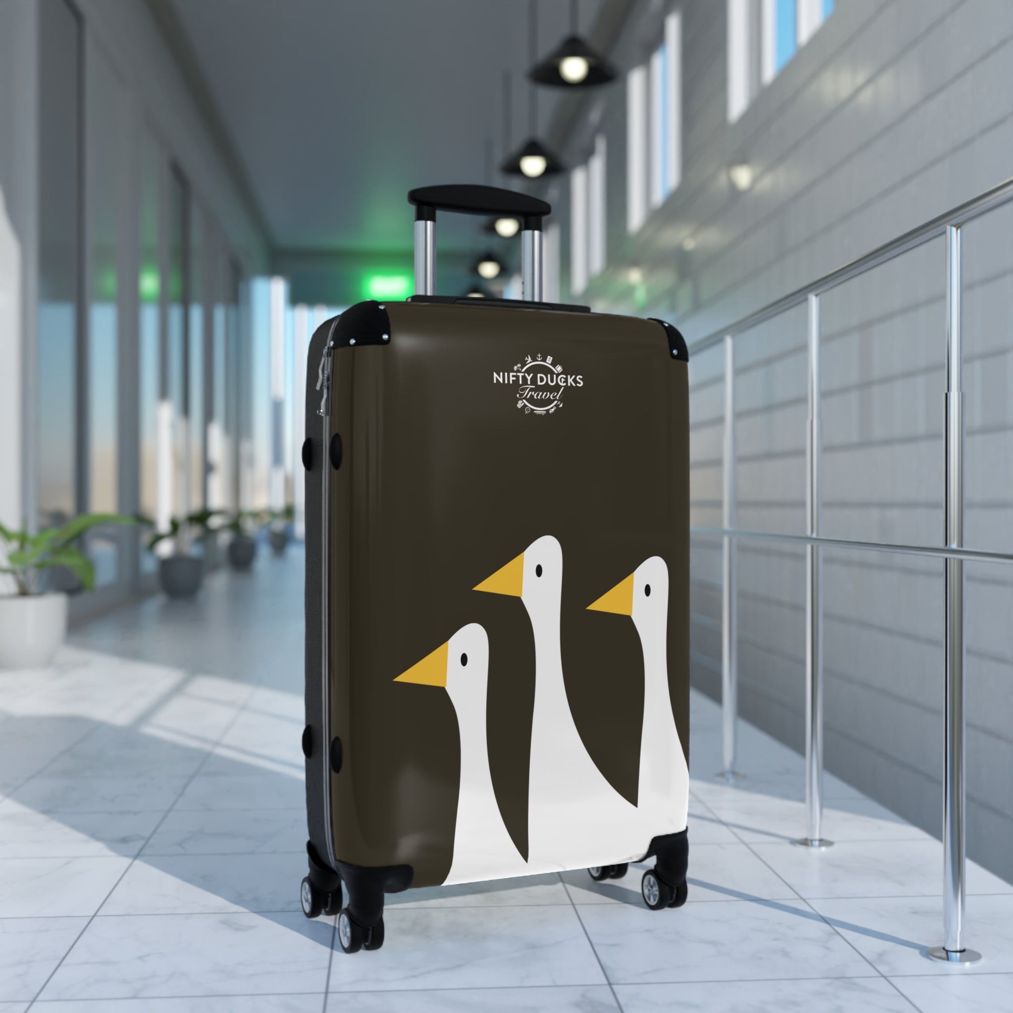 Traveling Ducks - Stylish Luggage for Adventurers - Signature Brown