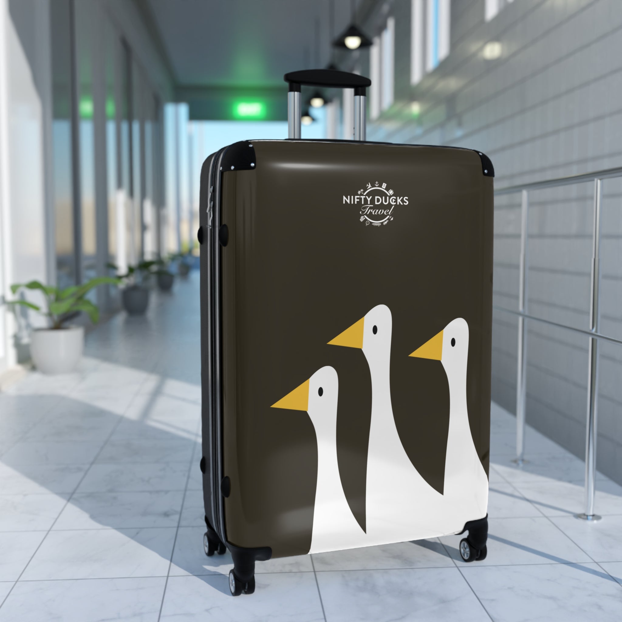 Traveling Ducks - Stylish Luggage for Adventurers - Signature Brown