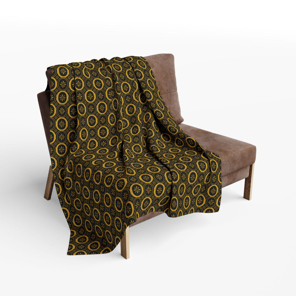Solaris - Black - Gold - Cozy Arctic Fleece Blanket - Festive Holiday Throw