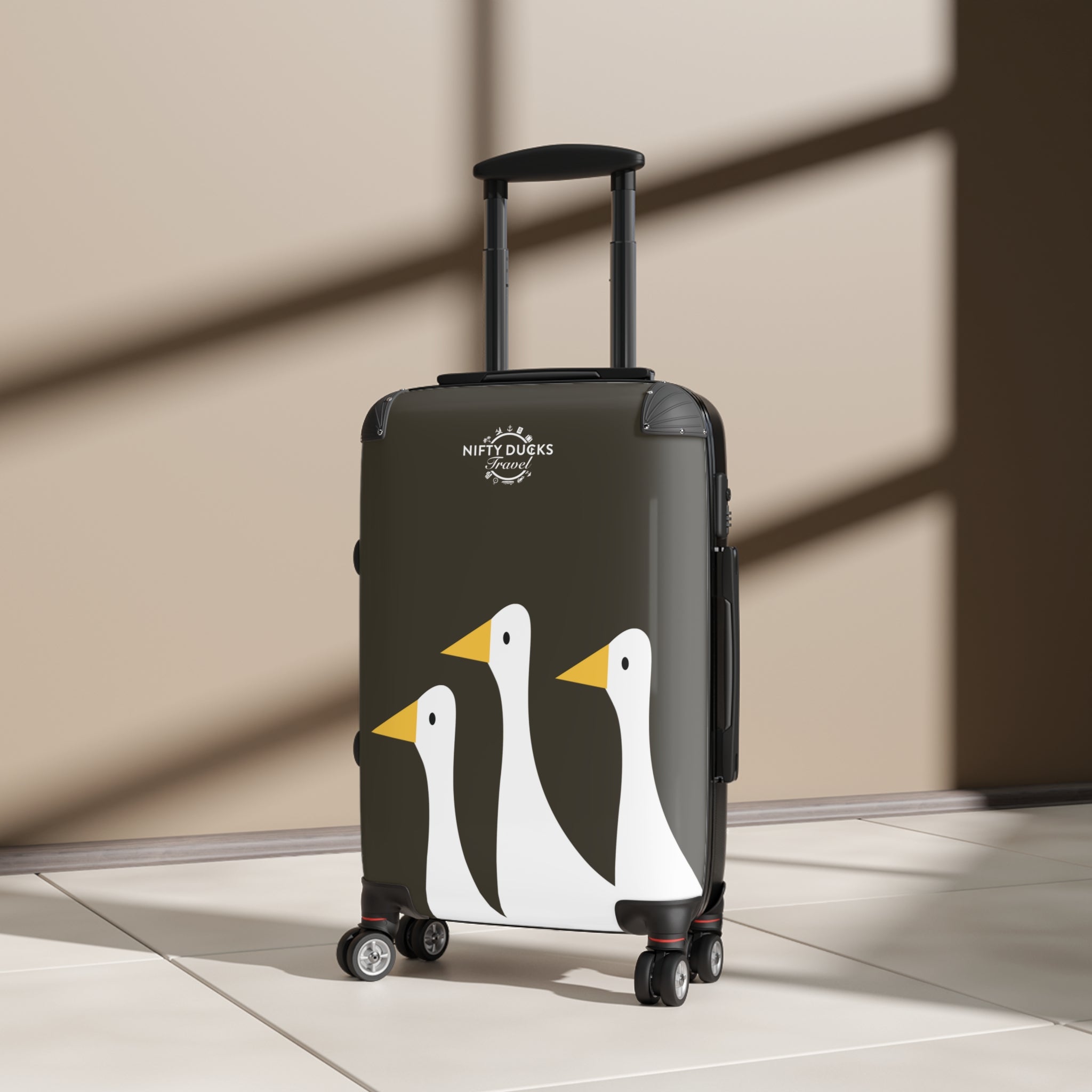 Traveling Ducks - Stylish Luggage for Adventurers - Signature Brown