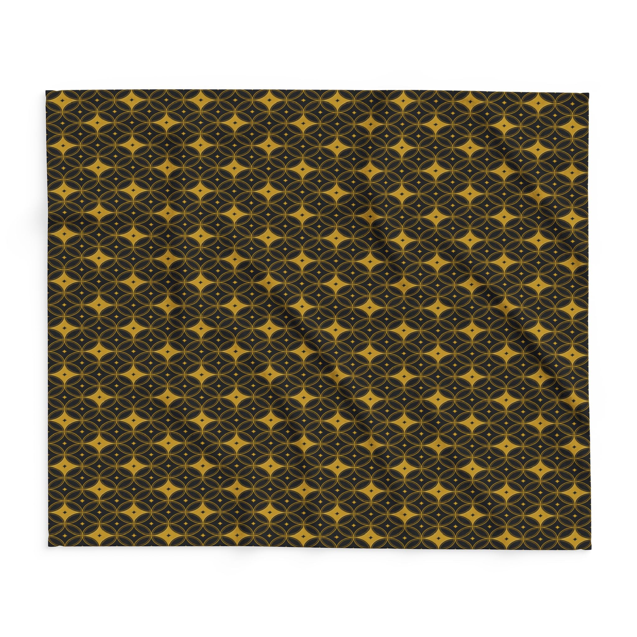 Virella - Black - Gold - Cozy Arctic Fleece Blanket - Festive Holiday Throw